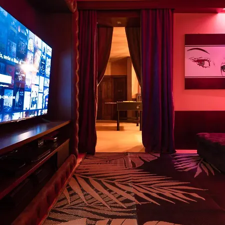 Villibera - Design With Spa, Cinema, Gym And Game Cesano Maderno